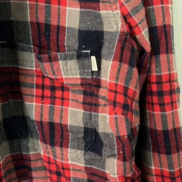 Obey flannel - Picture 4 of 4